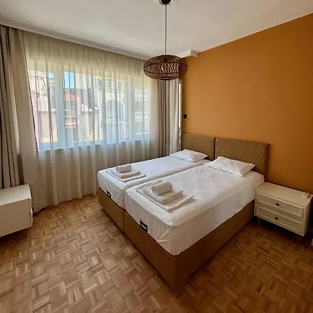 Apartment M9 Warna